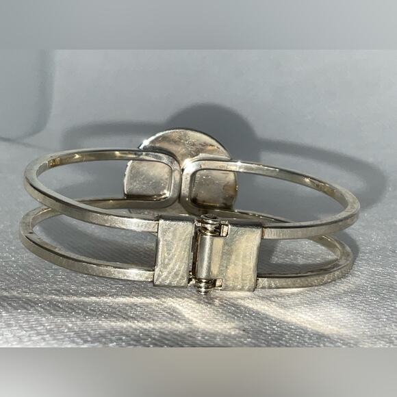 DUNE JEWELRY MARINA SILVER SAND BRACELET HINGED CUFF - Picture 6 of 7